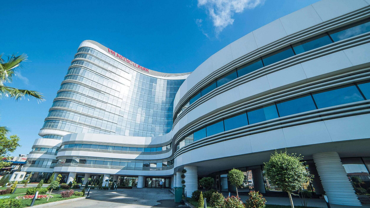 Medical Park'tan Ataşehir'de Hastane Projesi İçin Arsa Satışı