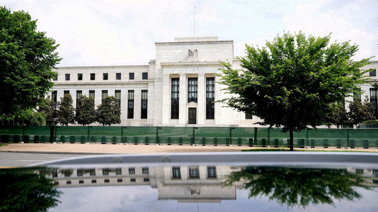 Fed Faiz Kararını Sabit Tutma Gerekçeleri ve Etkileri