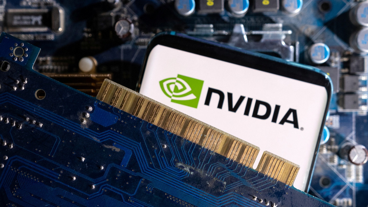 Nvidia Hisseleri Rekor Kırdı, Piyasa Değeri 5 Trilyon Doları Aştı
